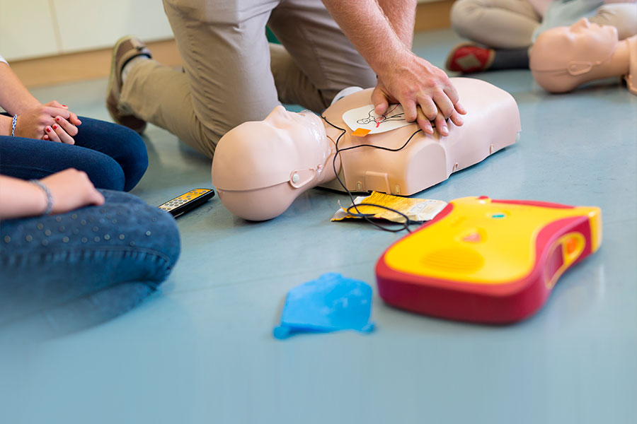 Defibrillatore Lifeline AED